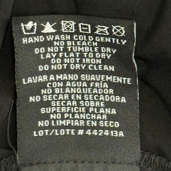 R & M Richards Plus Size Embroidered-Capelet Black Gown, NWT! Size 20W - Picture 14 of 14